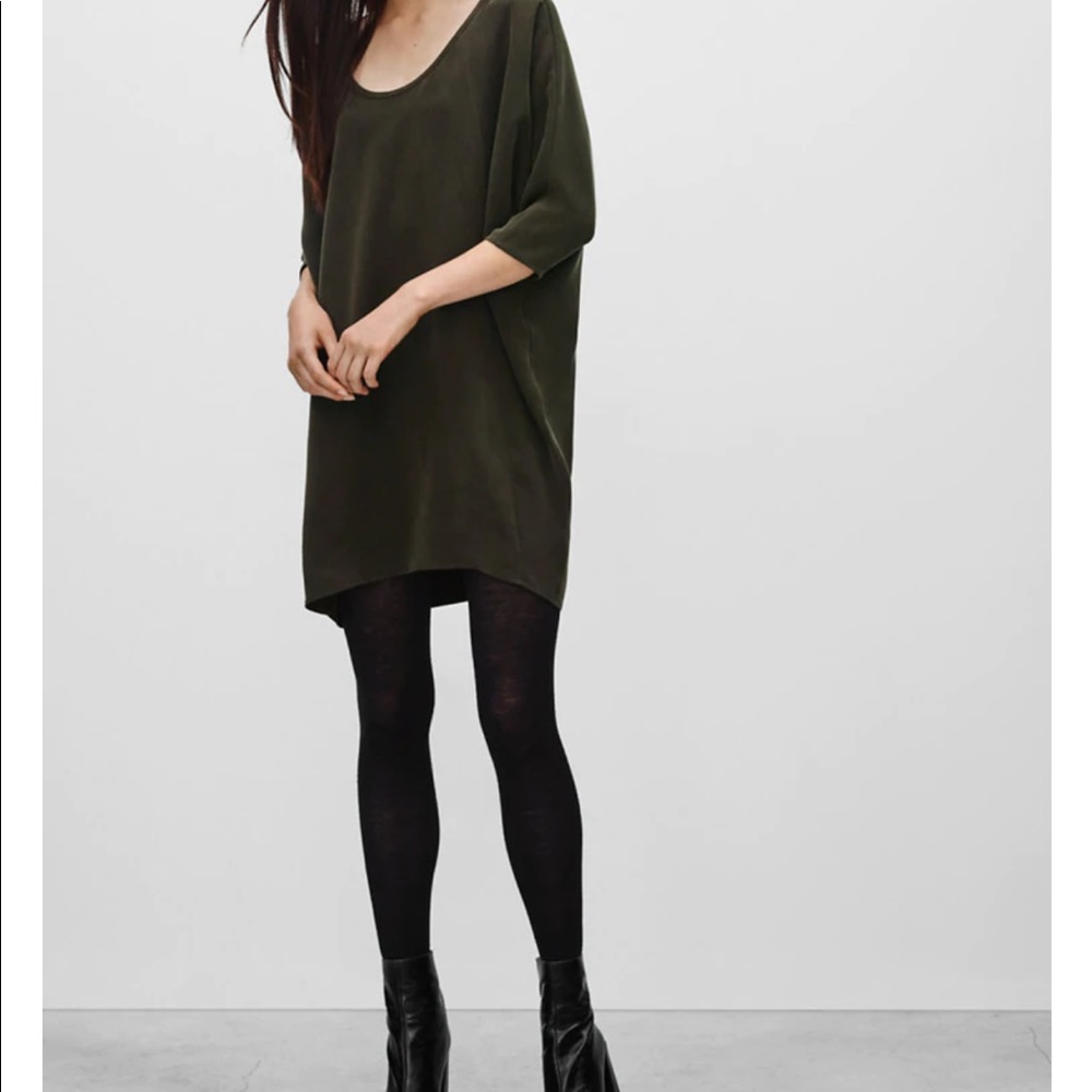 Aritzia Babaton Wyatt Dress - 100% silk, Burgundy, XXS